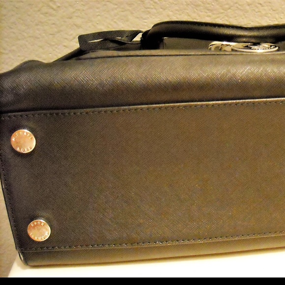 COPY - MICHAEL KORS Emma Large Leather Tote + Dust Bag - Picture 8 of 8